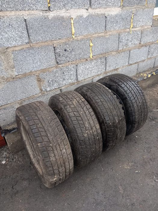 Продаю Шины Triangle