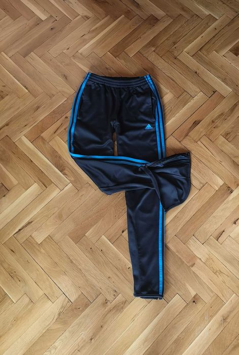 Оригинални мъжки долнища Адидас и Найк размер S