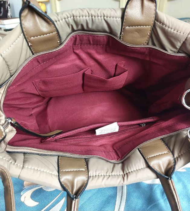 Geanta de umăr nefolosita