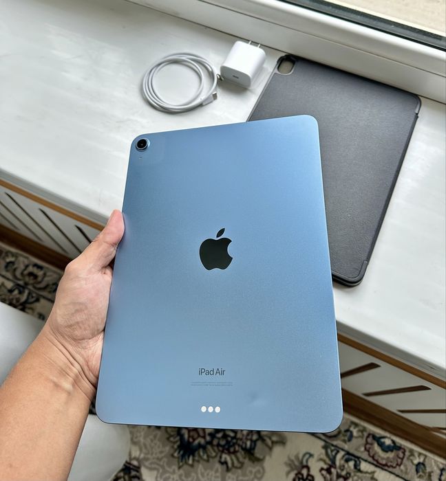 iPad Air M1 Blue 256GB WiFi