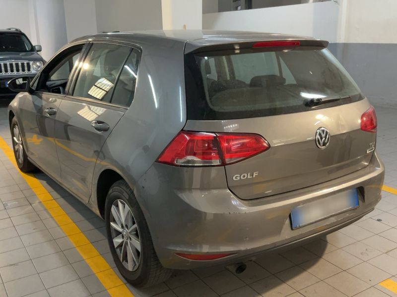 Volkswagen Golf VII 1.6 TDI Business BlueMotion Tech 2013