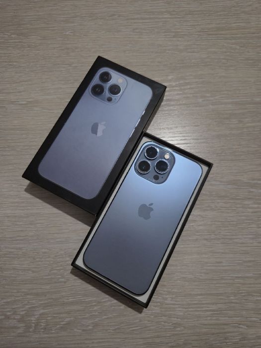 В продаже iPhone 13 pro синий графит