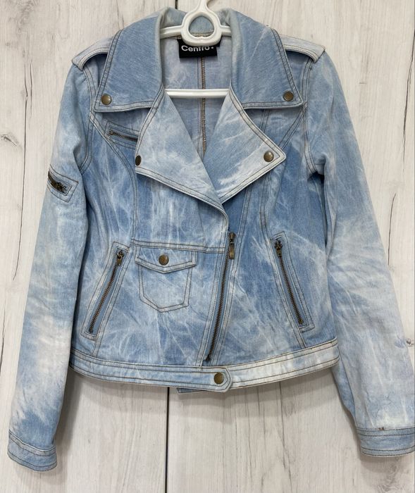 Джинсовый  пиджак