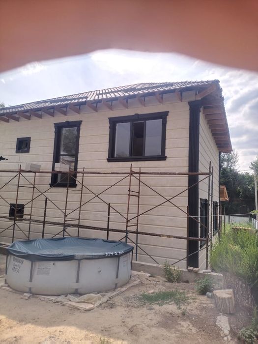 Жидькии травертин и термопанель