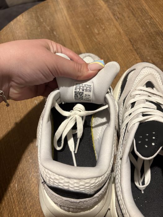 Обувки ADIDAS Lightblaze
