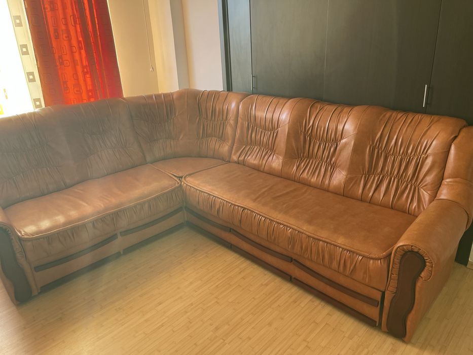 Mobilier , canapea coltar