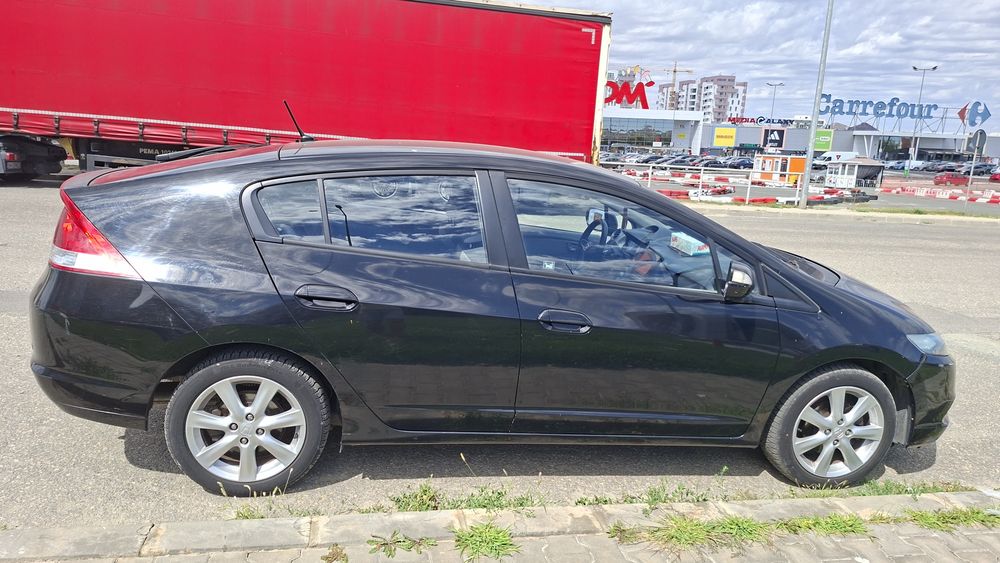 HONDA Insight 2010 — imagine 3
