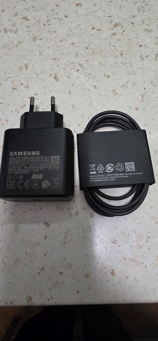 Incarcator si cablu Samsung S25 Ultra