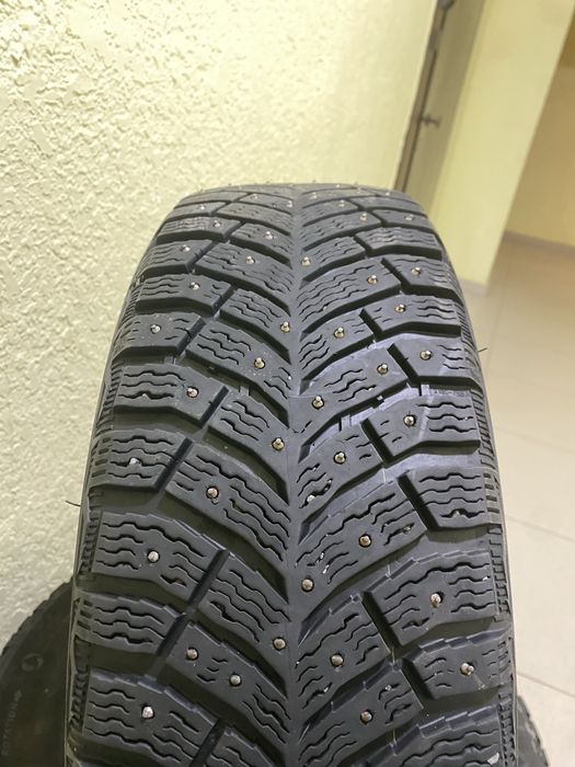 Шины Michelin 185/65/15 с шипами