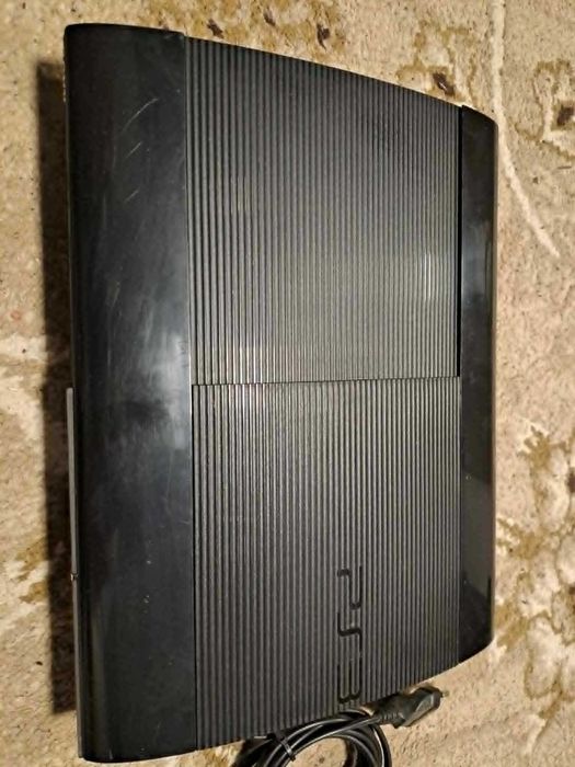 Consola playstation / ps3 super slim 500gb