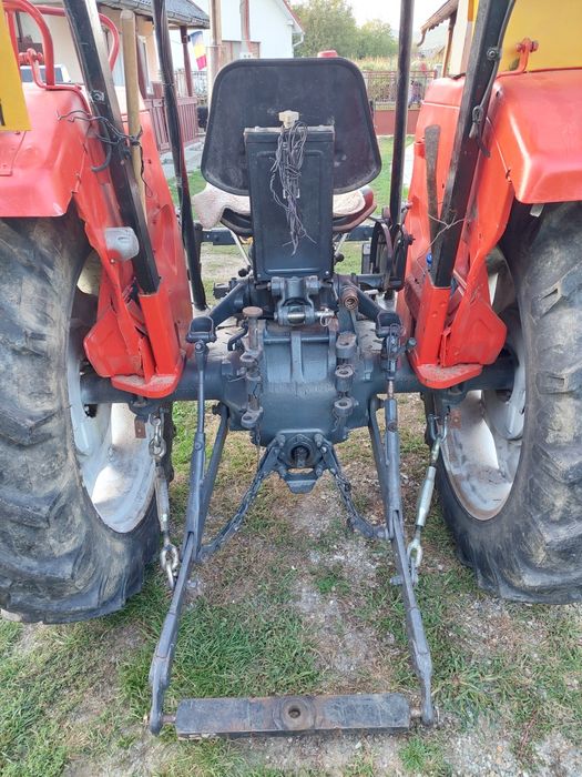 Tractor Massey Fergunson