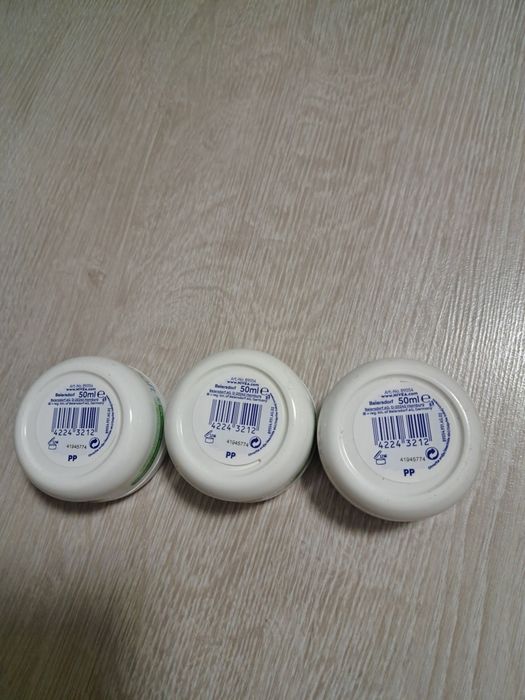 3x creme Nivea soft, fata, mâini, corp