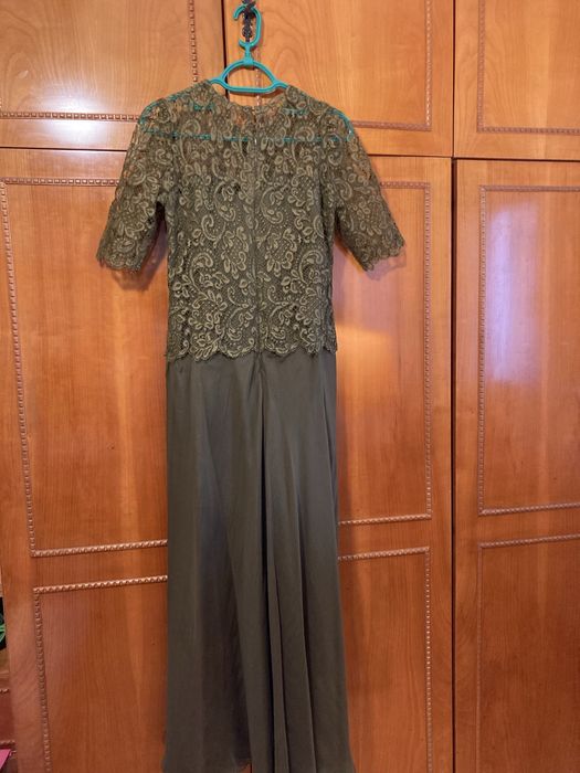 Rochie de ocazie lunga verde olive, din voal si dantela, M