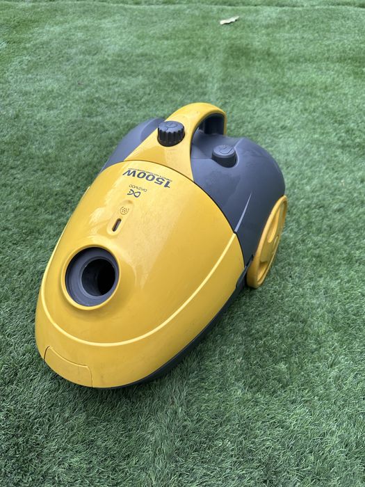 Пылесос Daewoo в отличном состояний