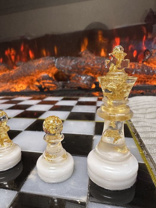 Шахматы из эпоксидной смолы