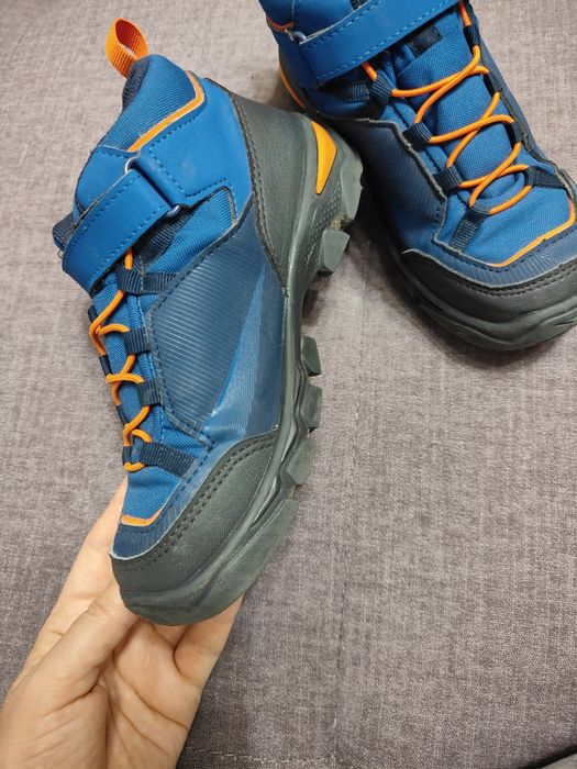 Ghete Decathlon, măr. 33