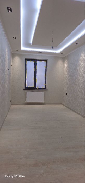 3-хоналик квартира, евро ремонт килинган, янги уй хеч ким яшамаган.