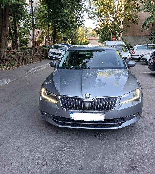 Skoda Superb . 3