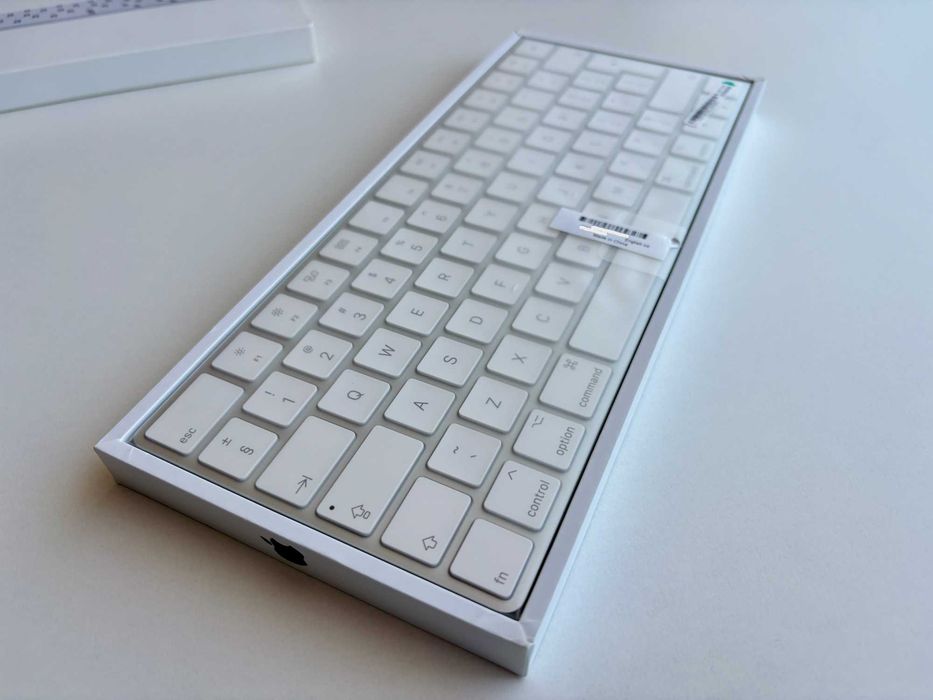 Apple Magic Keyboard (International English) – Чисто нова, неупотребявана
