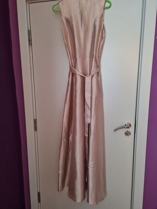 Официална рокля чисто нова!