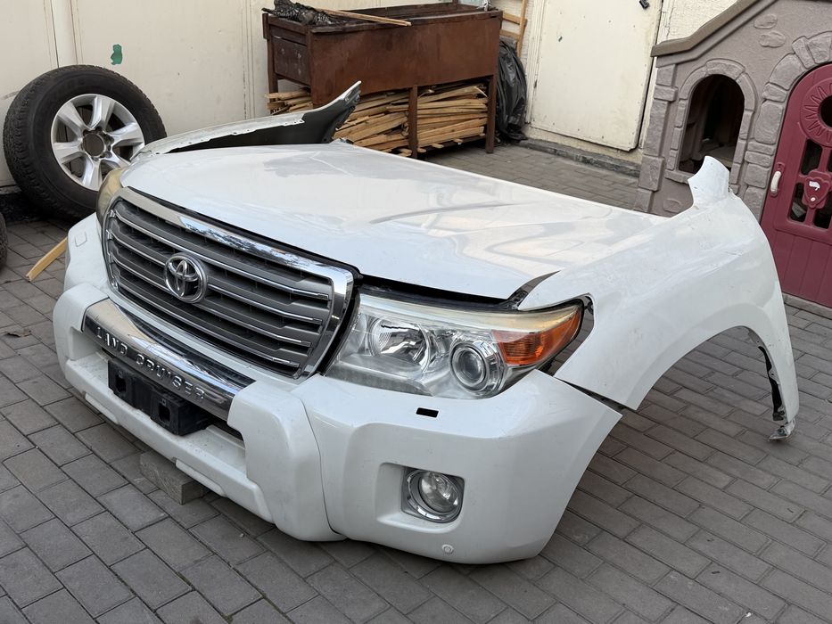 Toyota Land Cruiser200