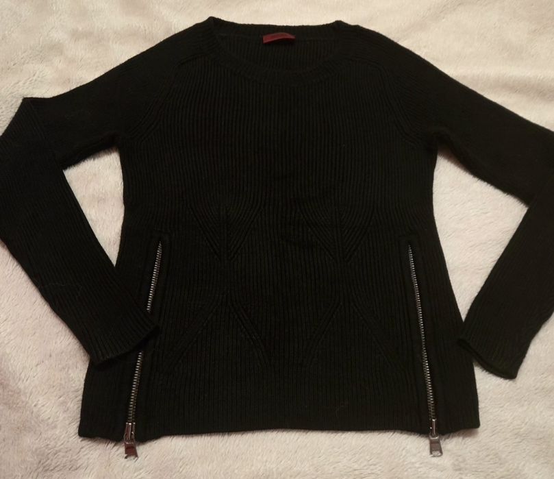 HUGO Armani-оригинални пуловери