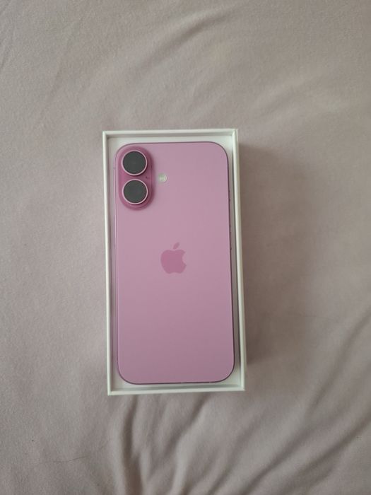 iPhone 16 - Pink