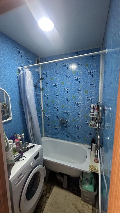 Продам 3 комнатнаую квартиру 62 квм*