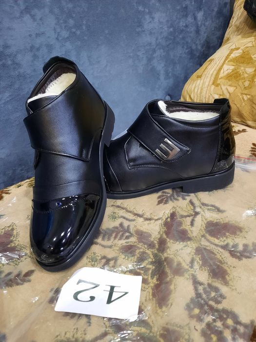Продам сапожки мужские