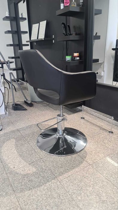 Фризьорски стол Wedge