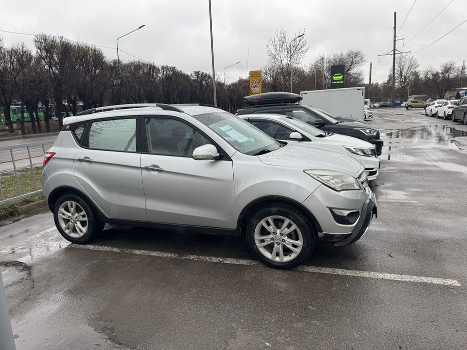 Чанган CS35 авто