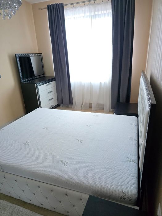 Versace mobilă dormitor