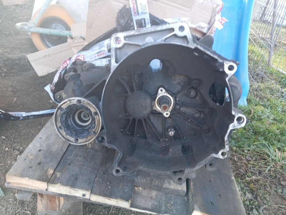 Cutie viteza fabia2 BNM 1.4 diesel