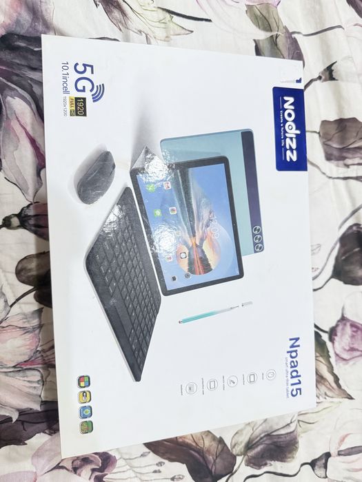 Planshet yengi* srochno