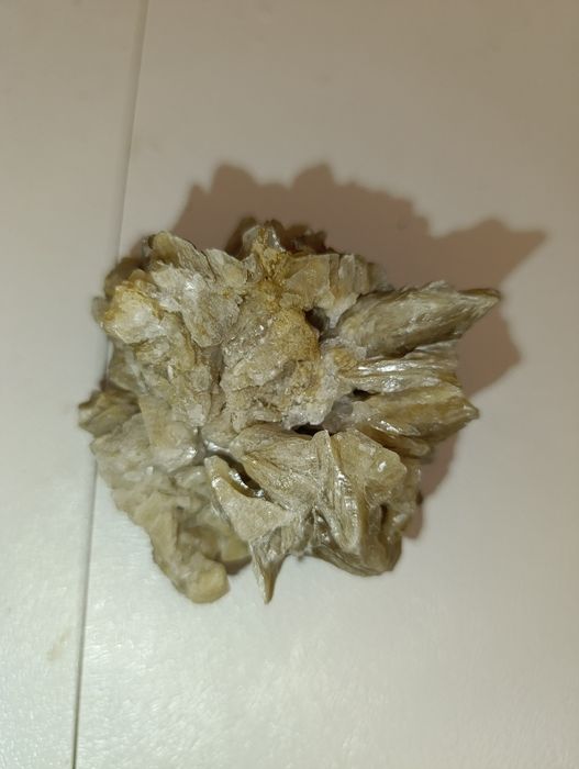 Минерал камень сувенир