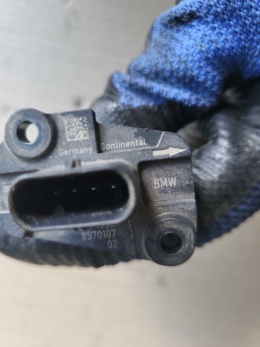 Debitmetru bmw f20 f30 f34 f36 f10 g30 x1 f48 x3 x4 x5 f15 motor B47 cod oem bmw 13628570107