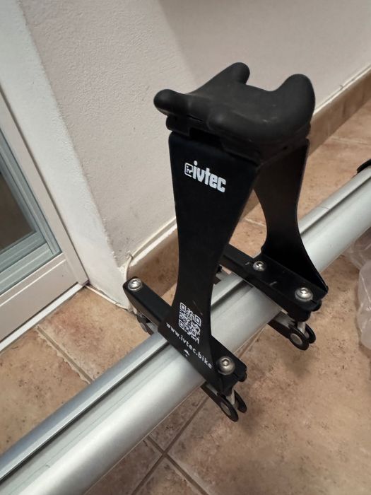 Ivtec WideGrip – 2br. автомобилен багажник за велосипеди