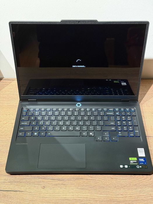 Laptop Gaming Lenovo Legion Pro 5 16" OLED Ultra 9 32GB RTX 5070Ti 1TB