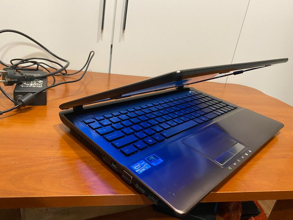 Металлический Asus intel core i7/Nvidia GeForce/OZU 8GB