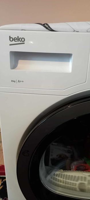 Vand Uscator de rufe Beko DS8433RX, Pompa de caldura, 8 kg,16 programe