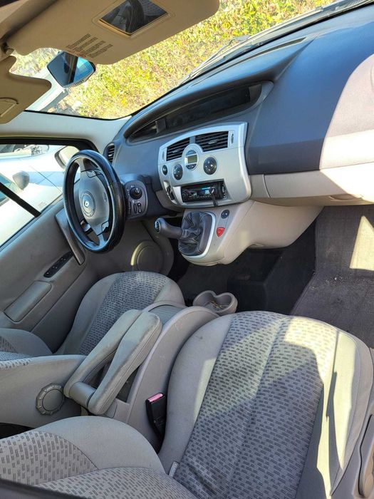 Vand Renault Scenic 1,6 benzina + GPL 16 valve 2005