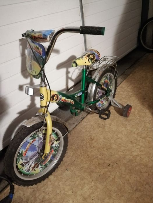 Продам детский велосипед Мадагаскар