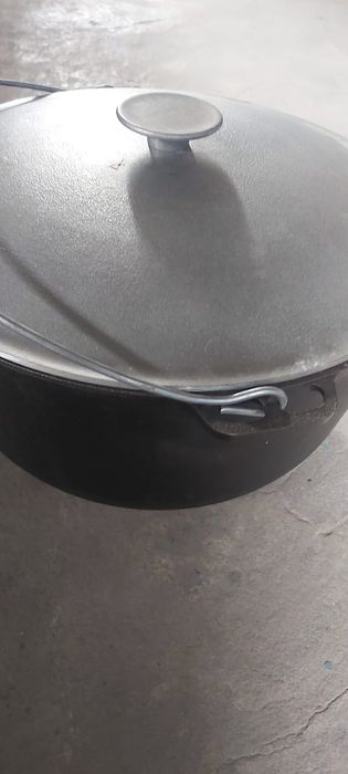 Продам казан,чугун