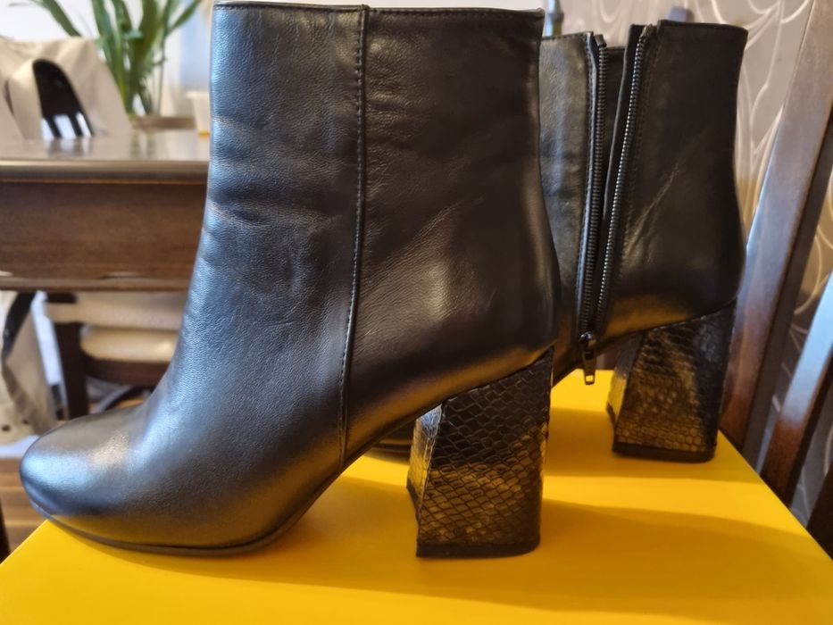 Боти естествена кожа