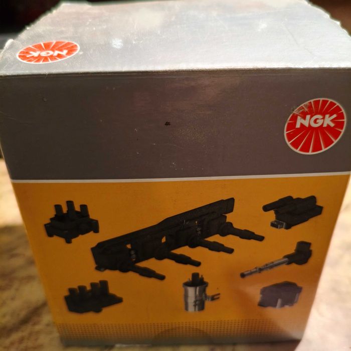 Запалителна бобина NGK 48280 за автомобили Тойота