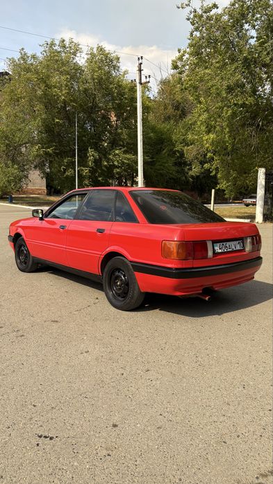 Продам Ауди 80 б3