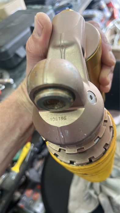 Ohlins заден амортисьор за мотор