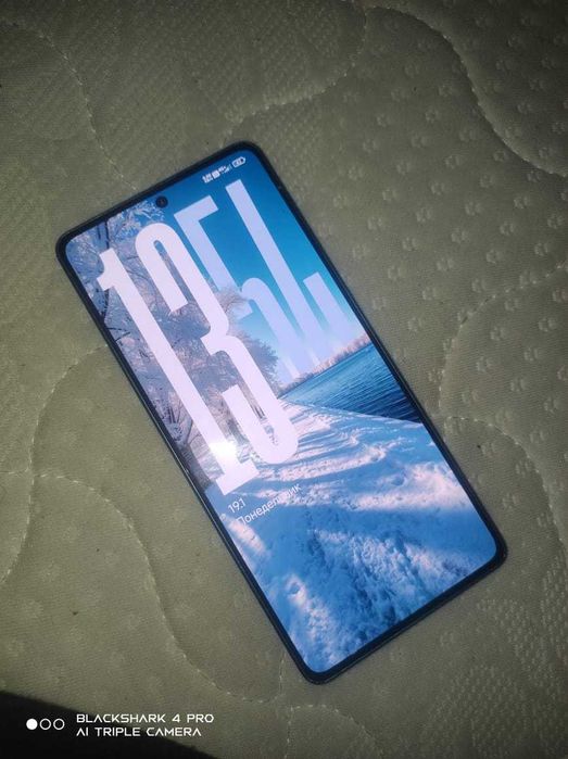 Poco f5, Google pixel 7 pro