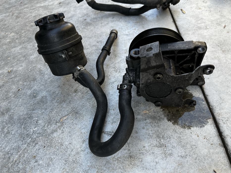 Хидравлична помпа бмв е90 335д 286кс м57