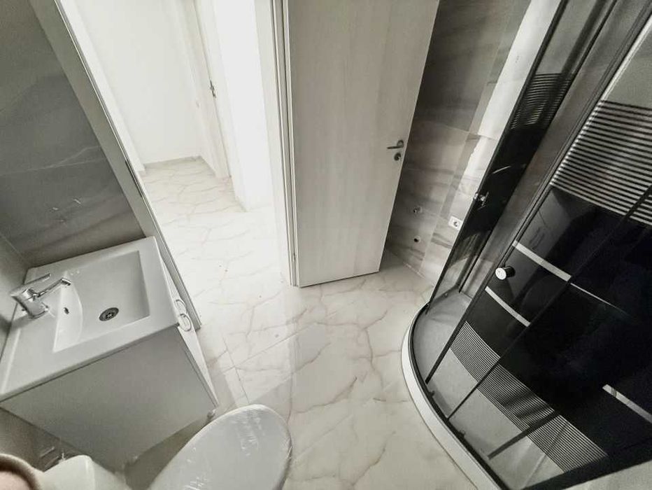 Garsoniera cartier Militari Residence - mutare imediata!!